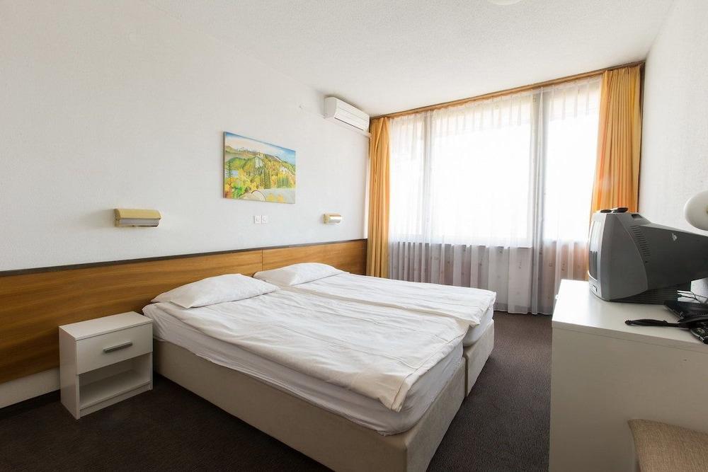 Hotel Krim Bled Exteriör bild